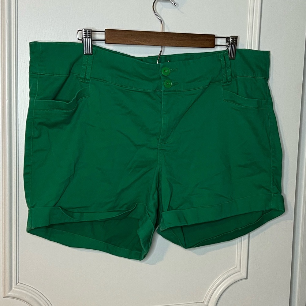 Emerald Green Chino Shorts - Torrid